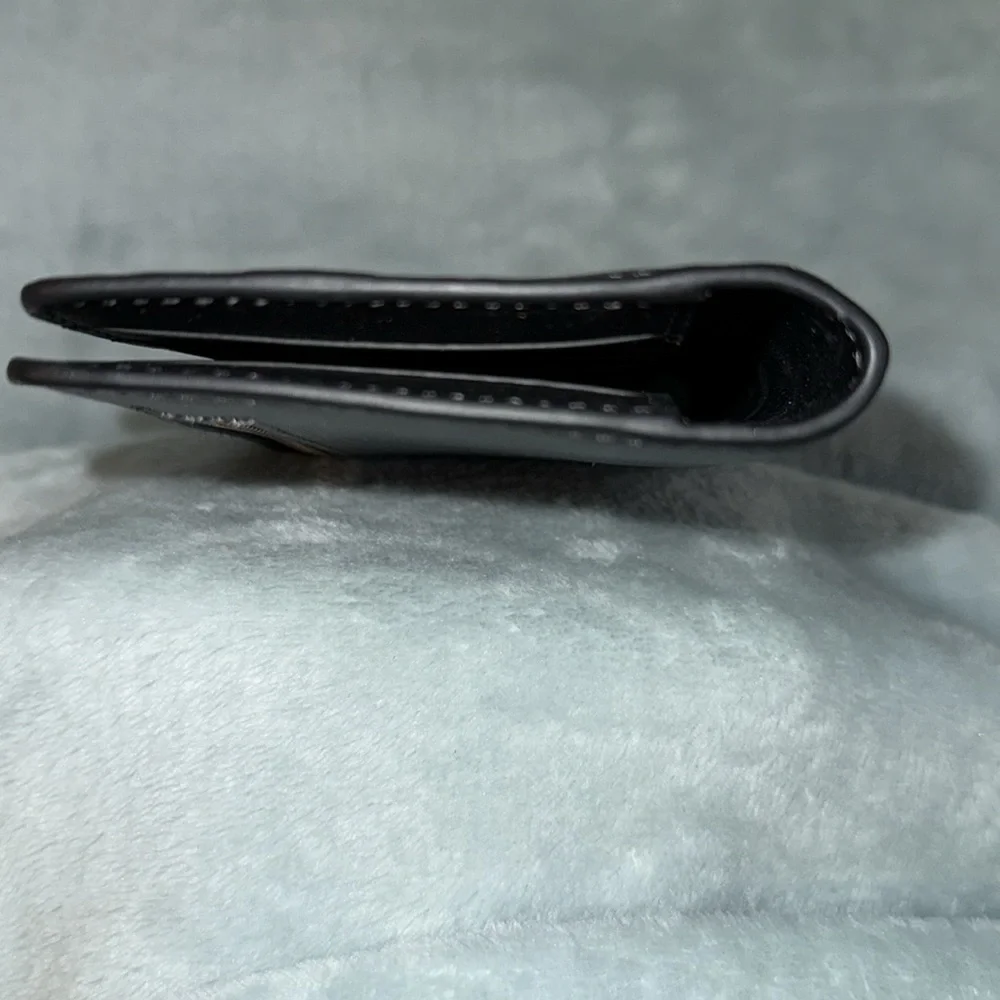 Kate Spade Black Wallet - Picture 11 of 12